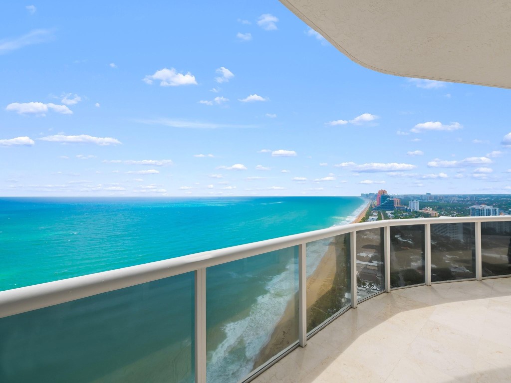 3200 N Ocean Blvd PH - 2910