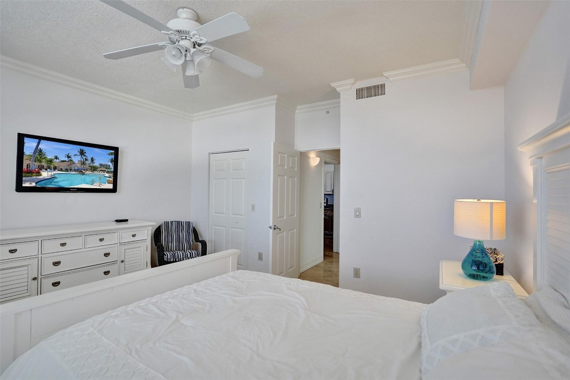 3594 S Ocean Blvd 1006