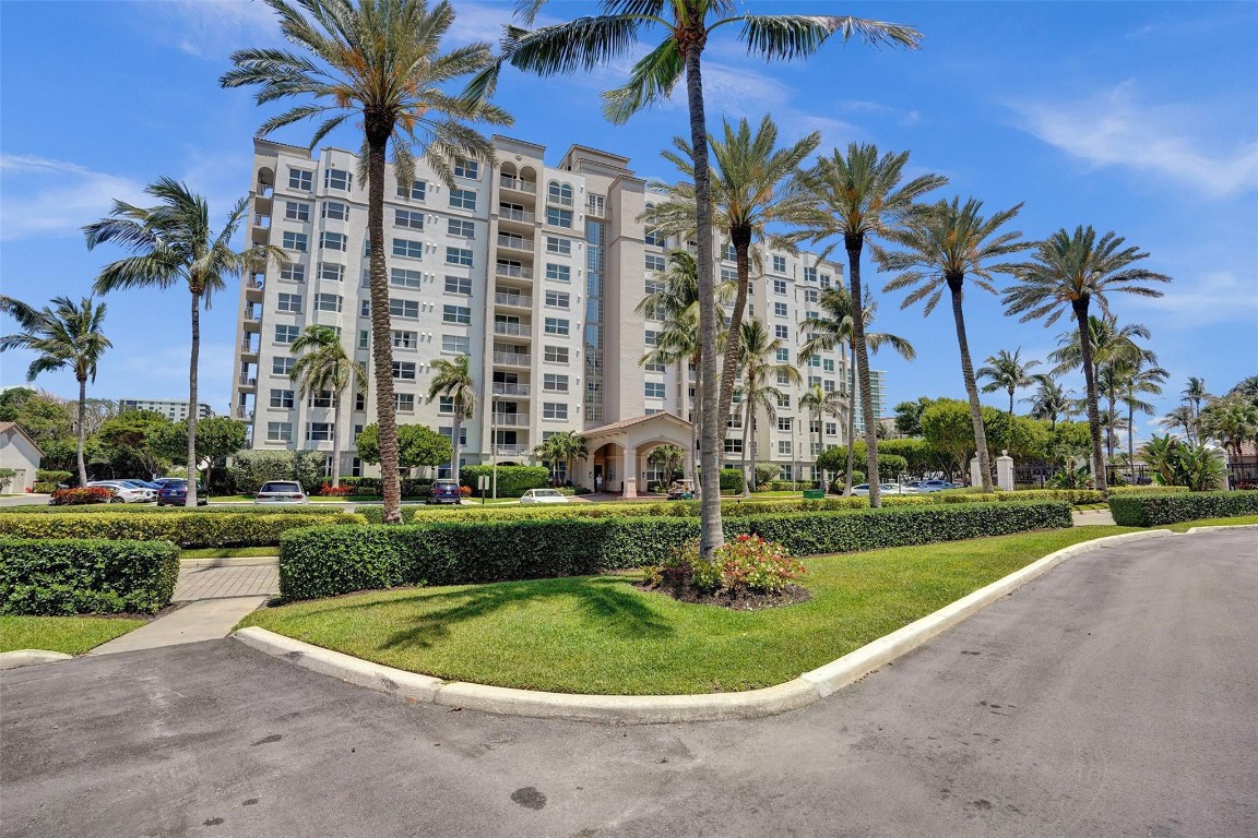 3594 S Ocean Blvd 1006