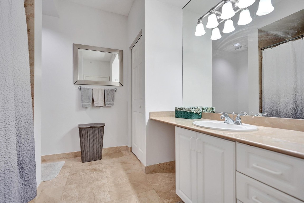 3594 S Ocean Blvd 1006