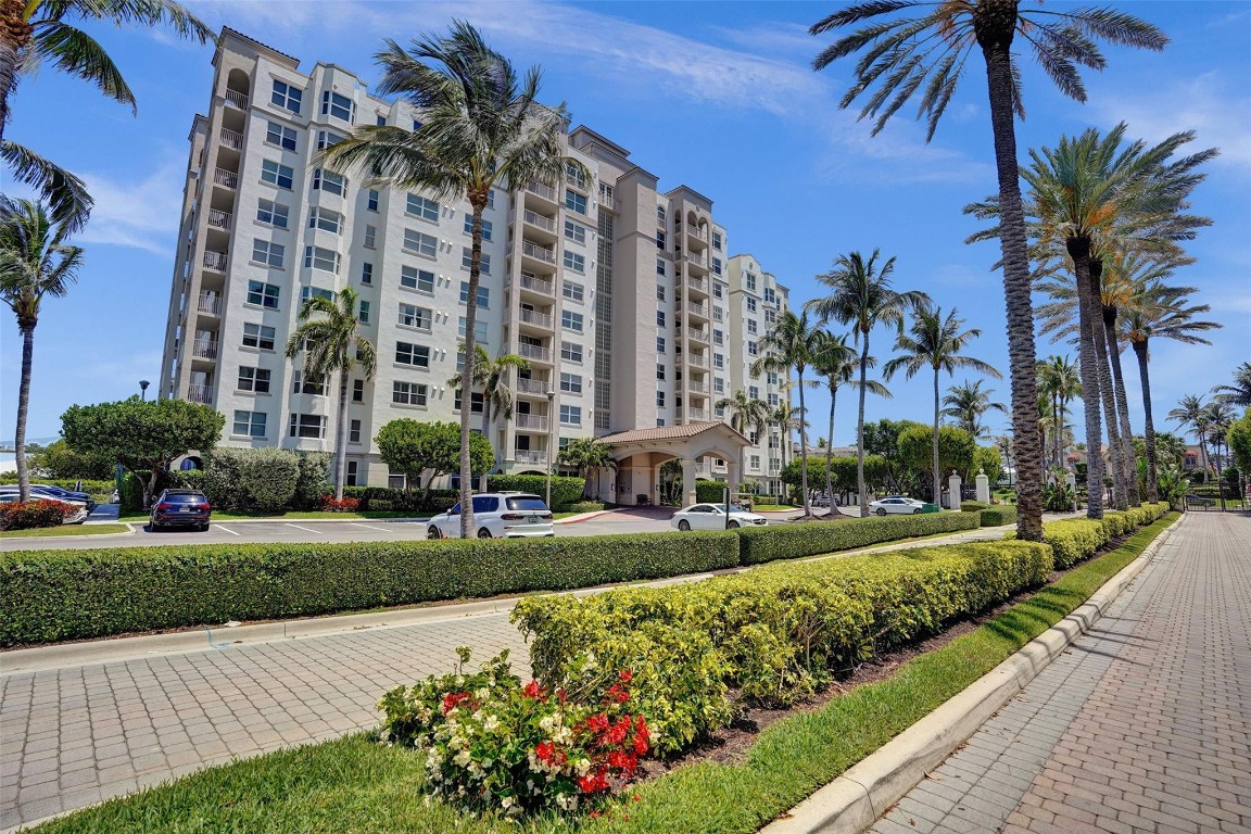 3594 S Ocean Blvd 1006