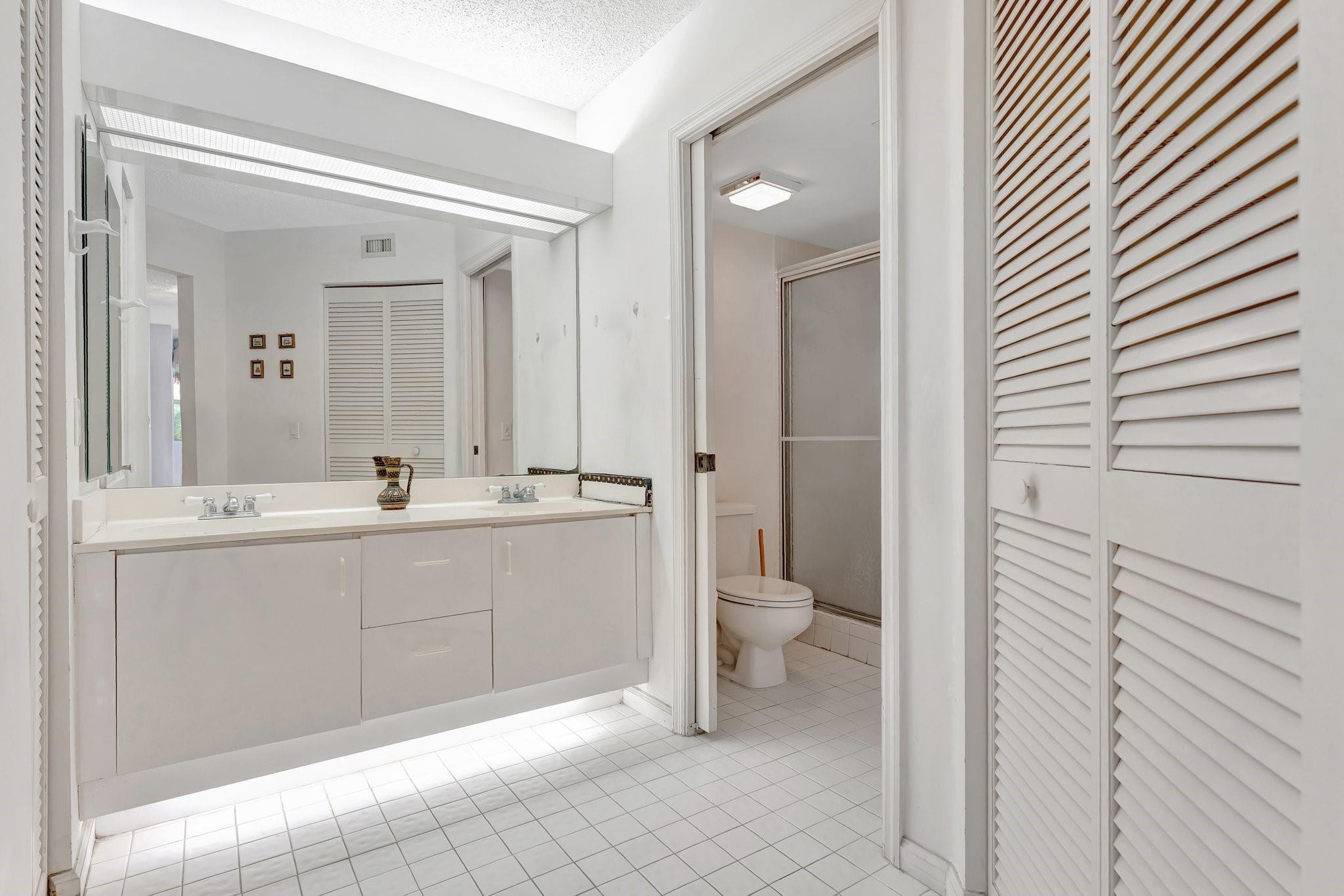 7413 Granville Dr 107