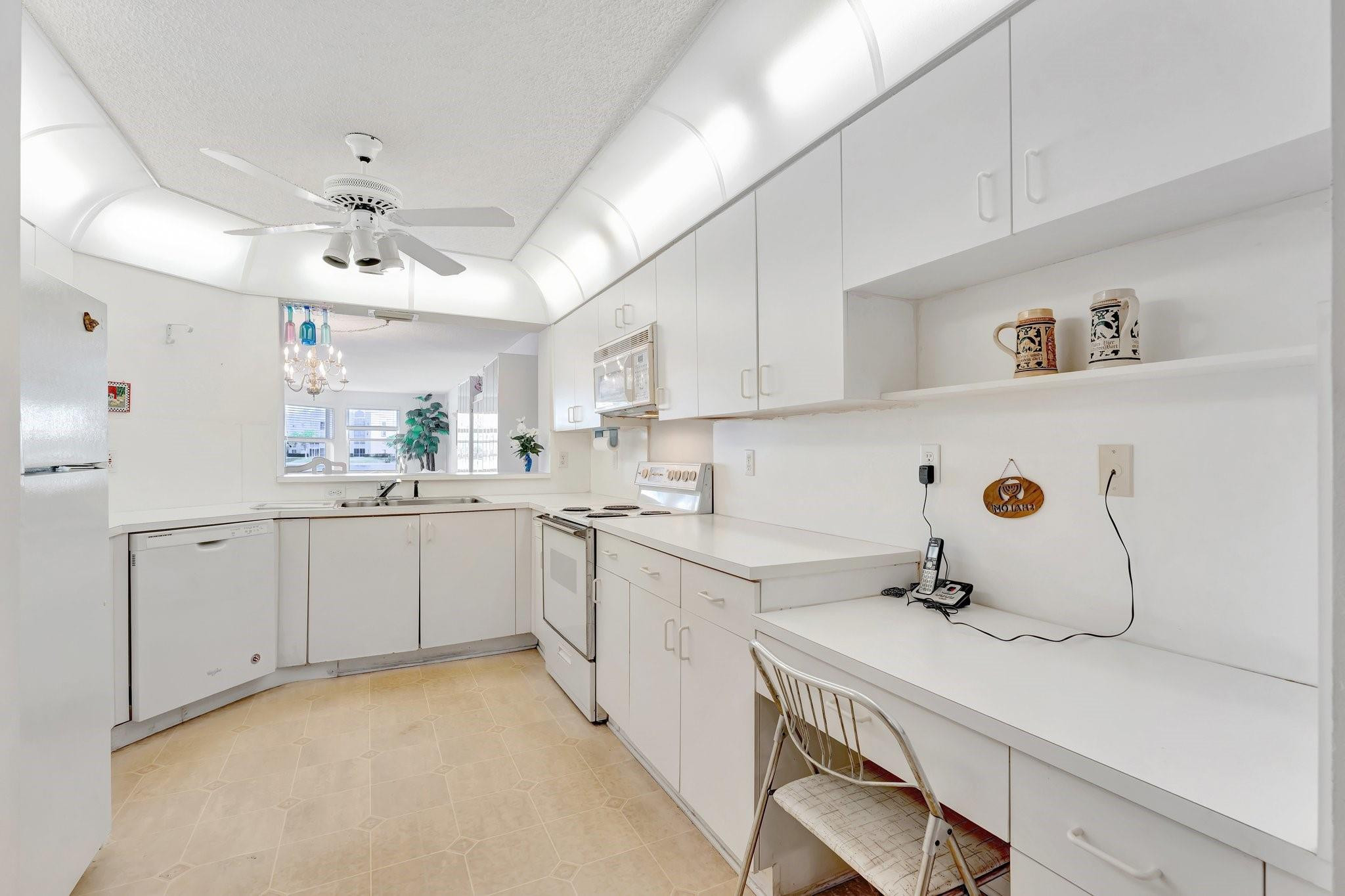 7413 Granville Dr 107