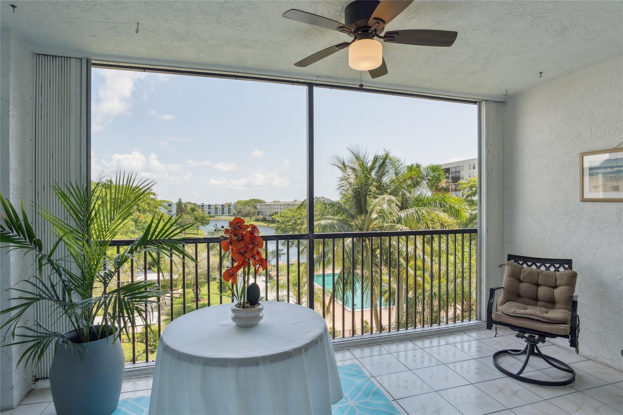 2205 S Cypress Bend Dr 501