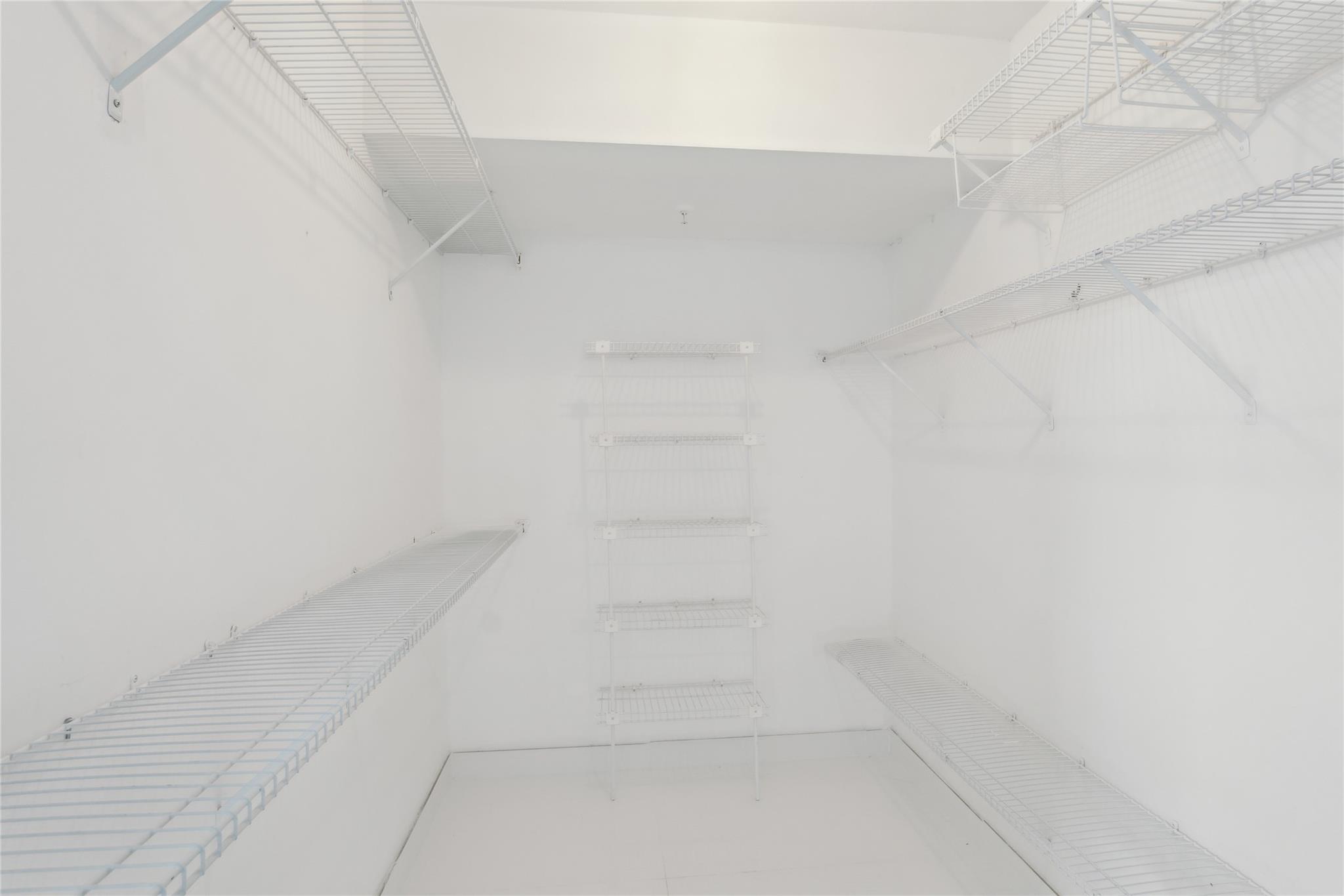 2205 S Cypress Bend Dr 501