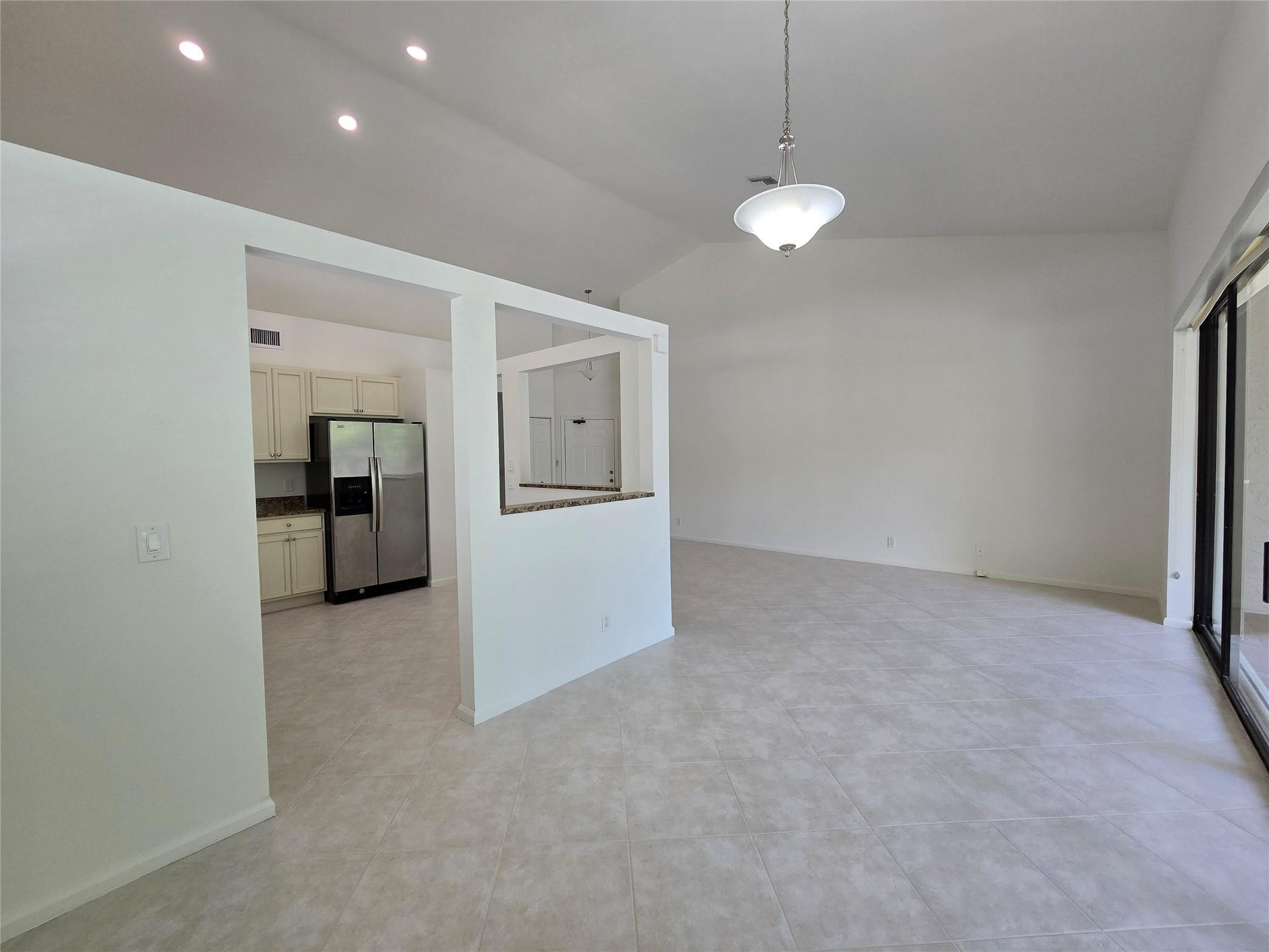 5800 Coach House Cir D