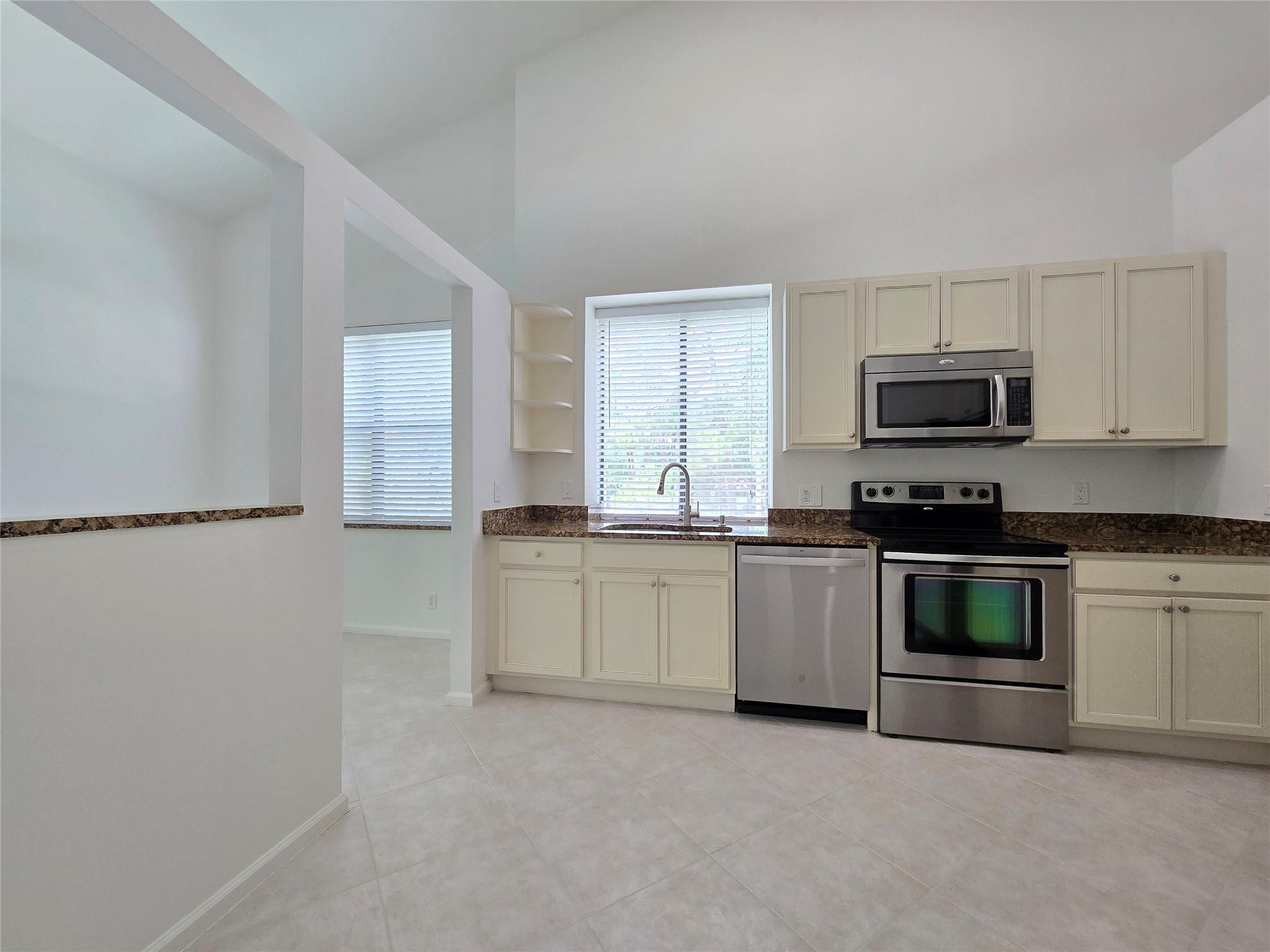 5800 Coach House Cir D