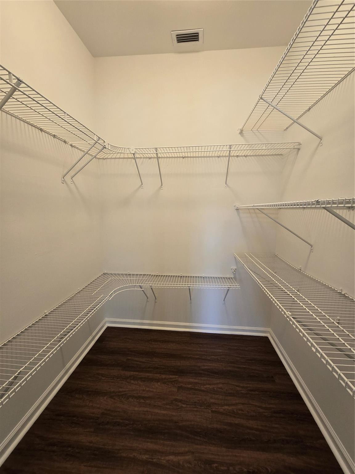 5800 Coach House Cir D