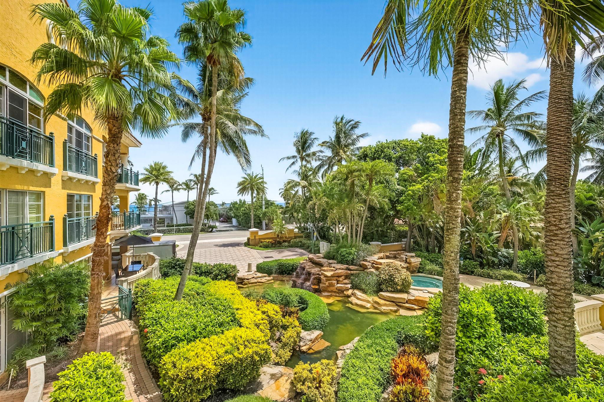 1228 Hillsboro Mile 203