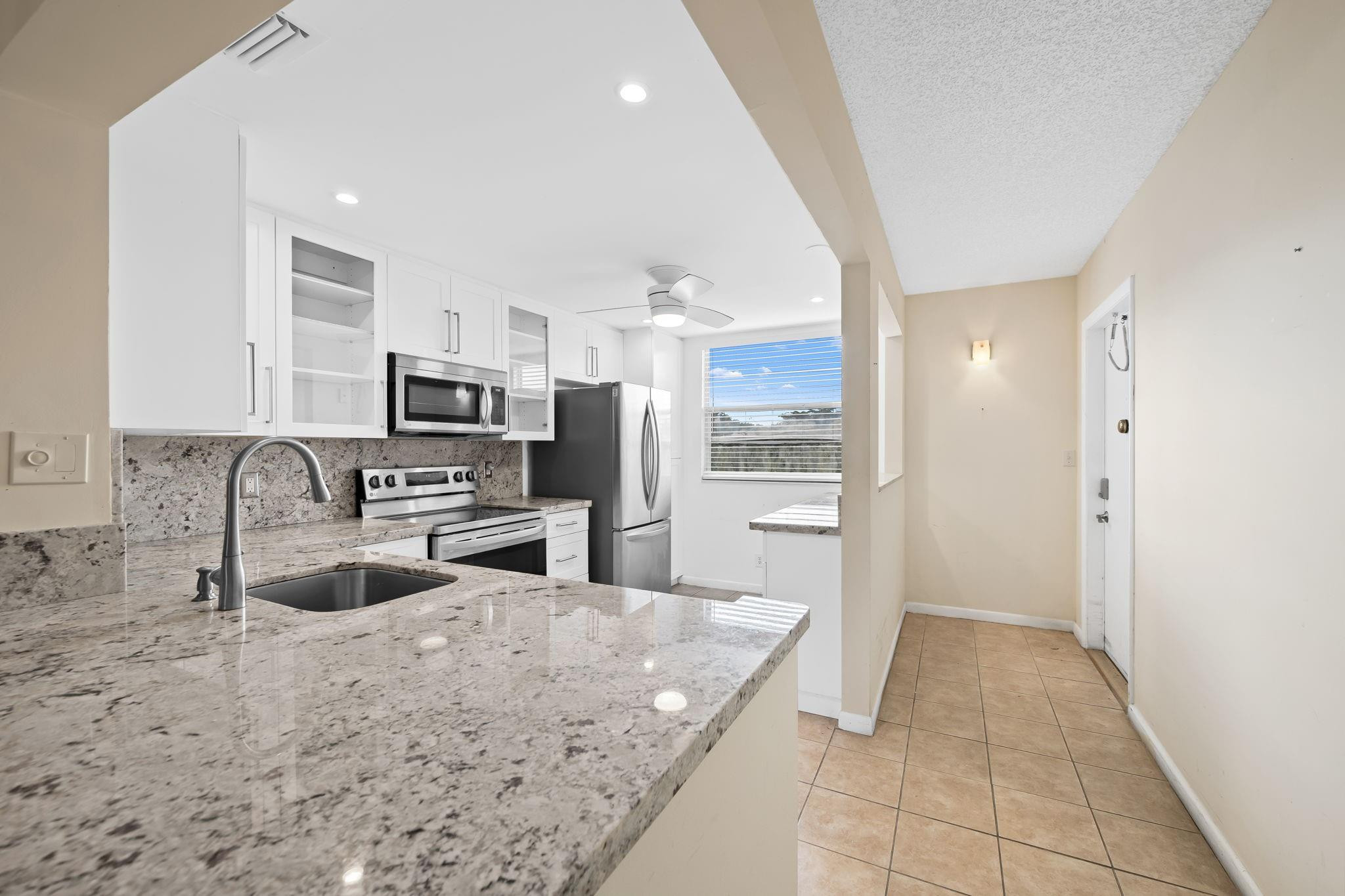 1805 Eleuthera Pt O3