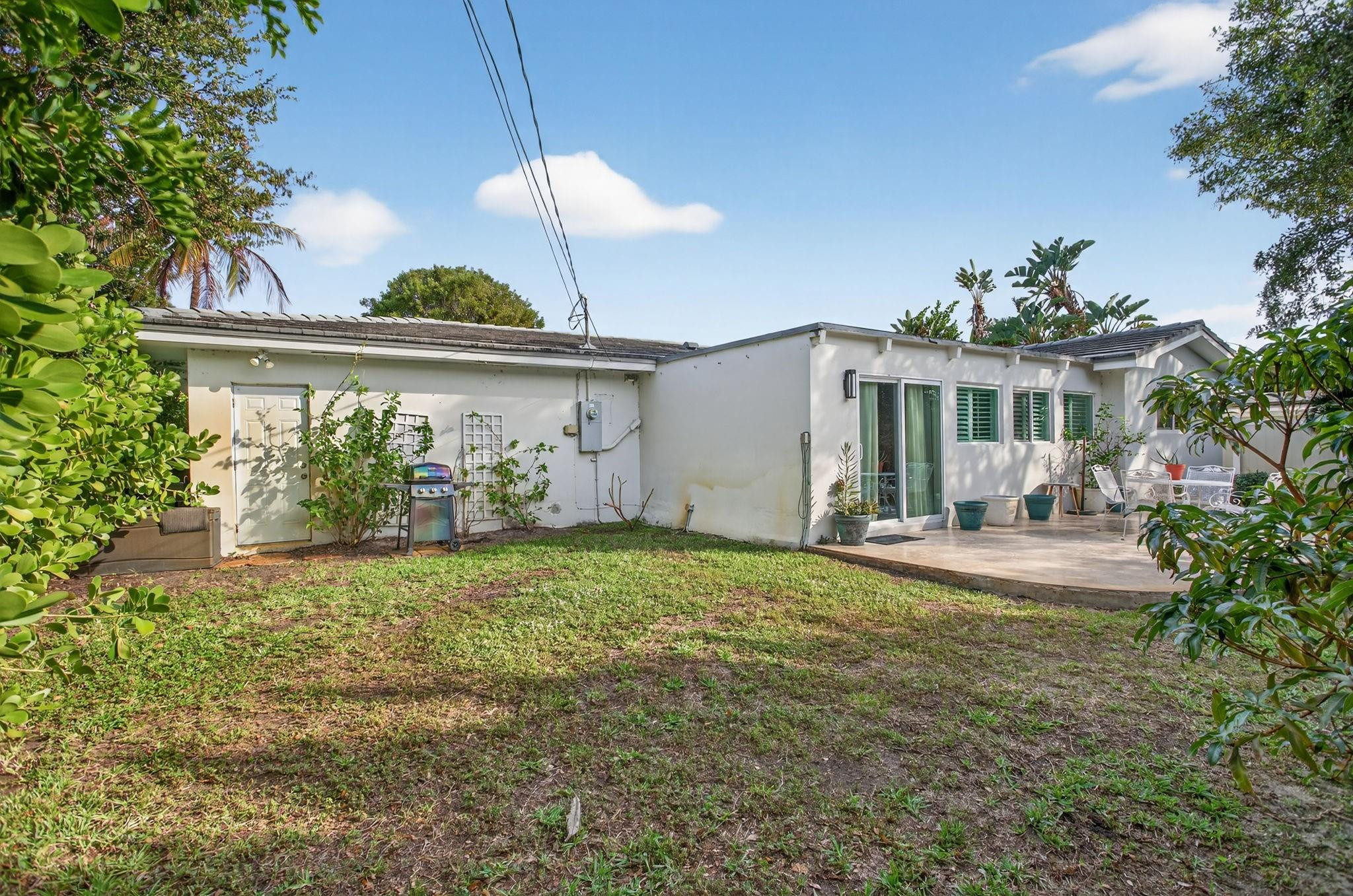 801 SE 9th Ave