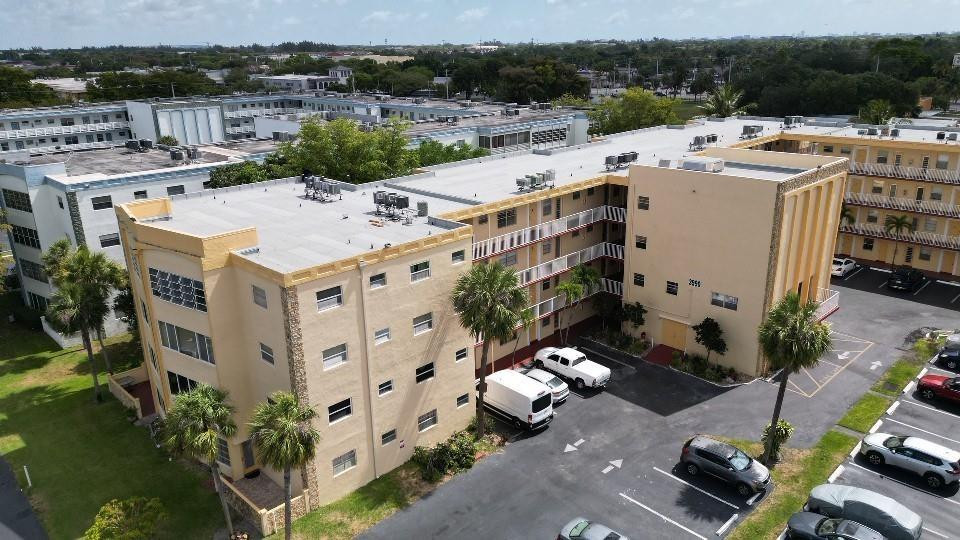 3990 NW 42nd Ave 311