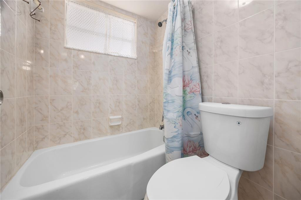 3990 NW 42nd Ave 311