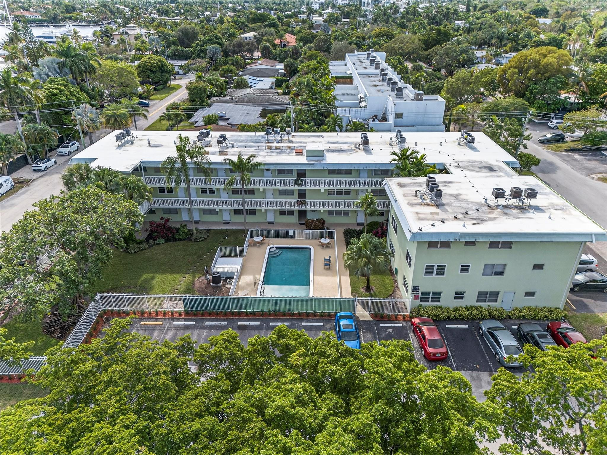 1900 NE 8th Court 308
