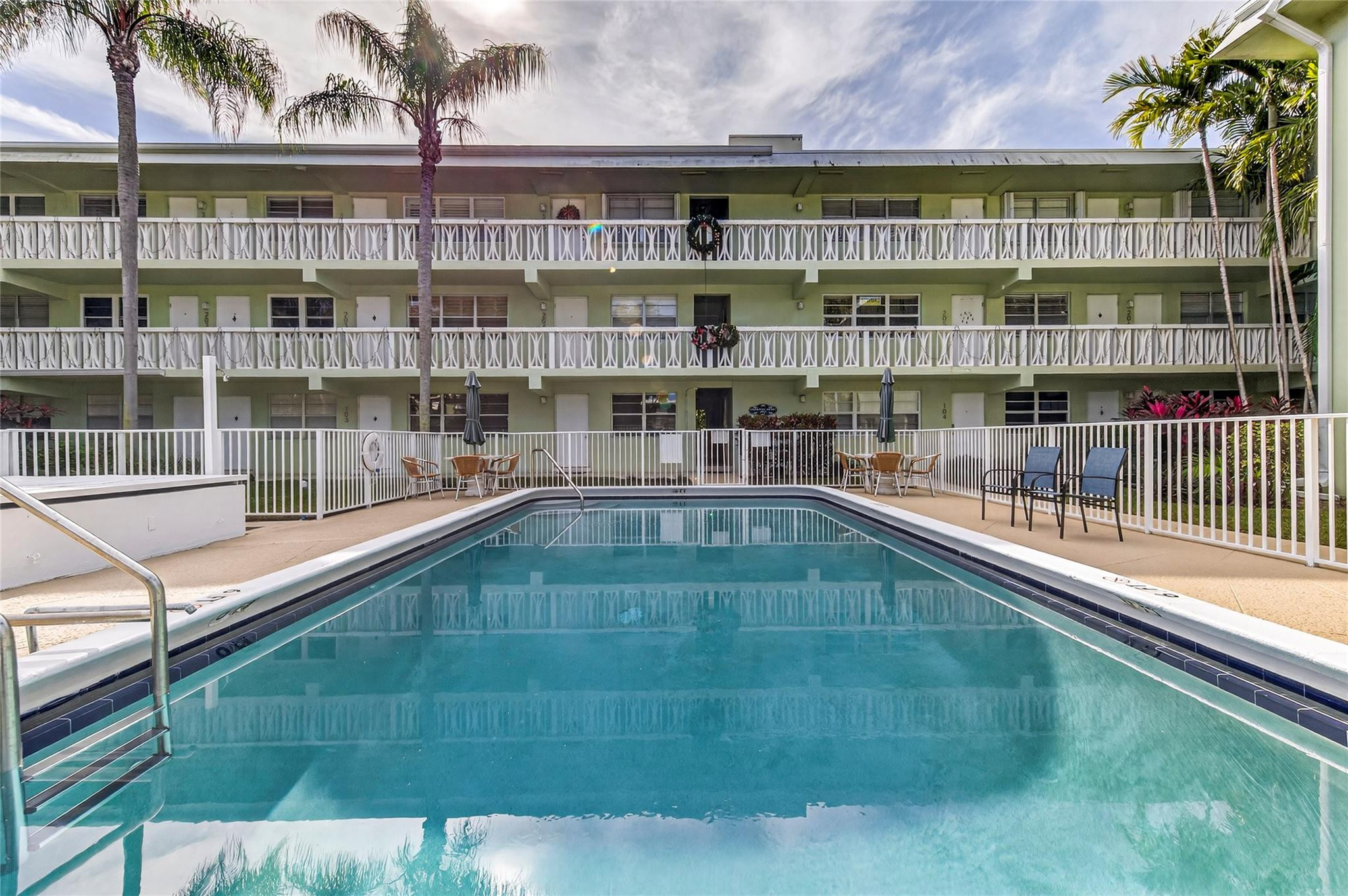 1900 NE 8th Court 308