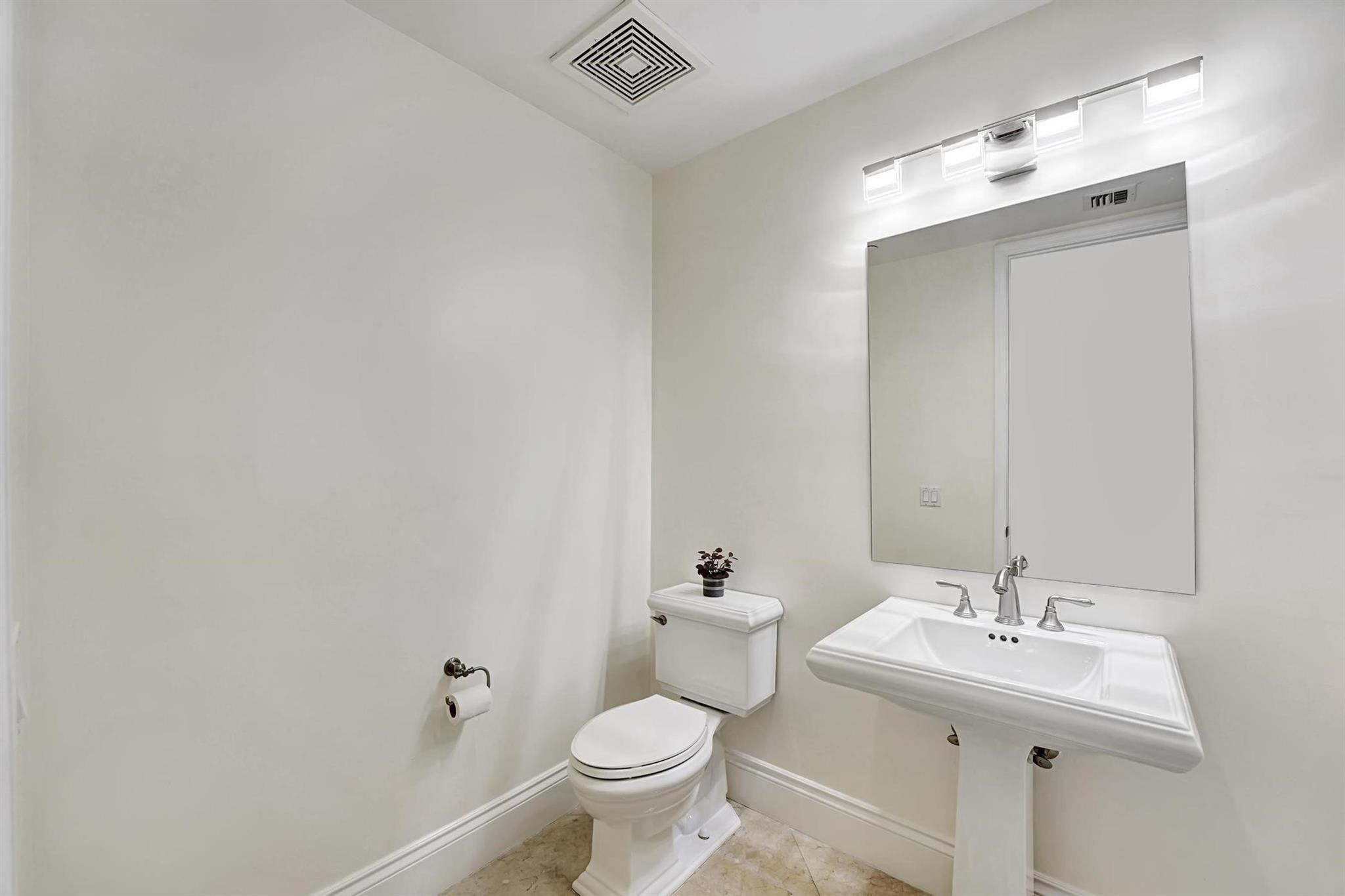 1 N Ocean Boulevard 403, Boca Raton Unit: 403
