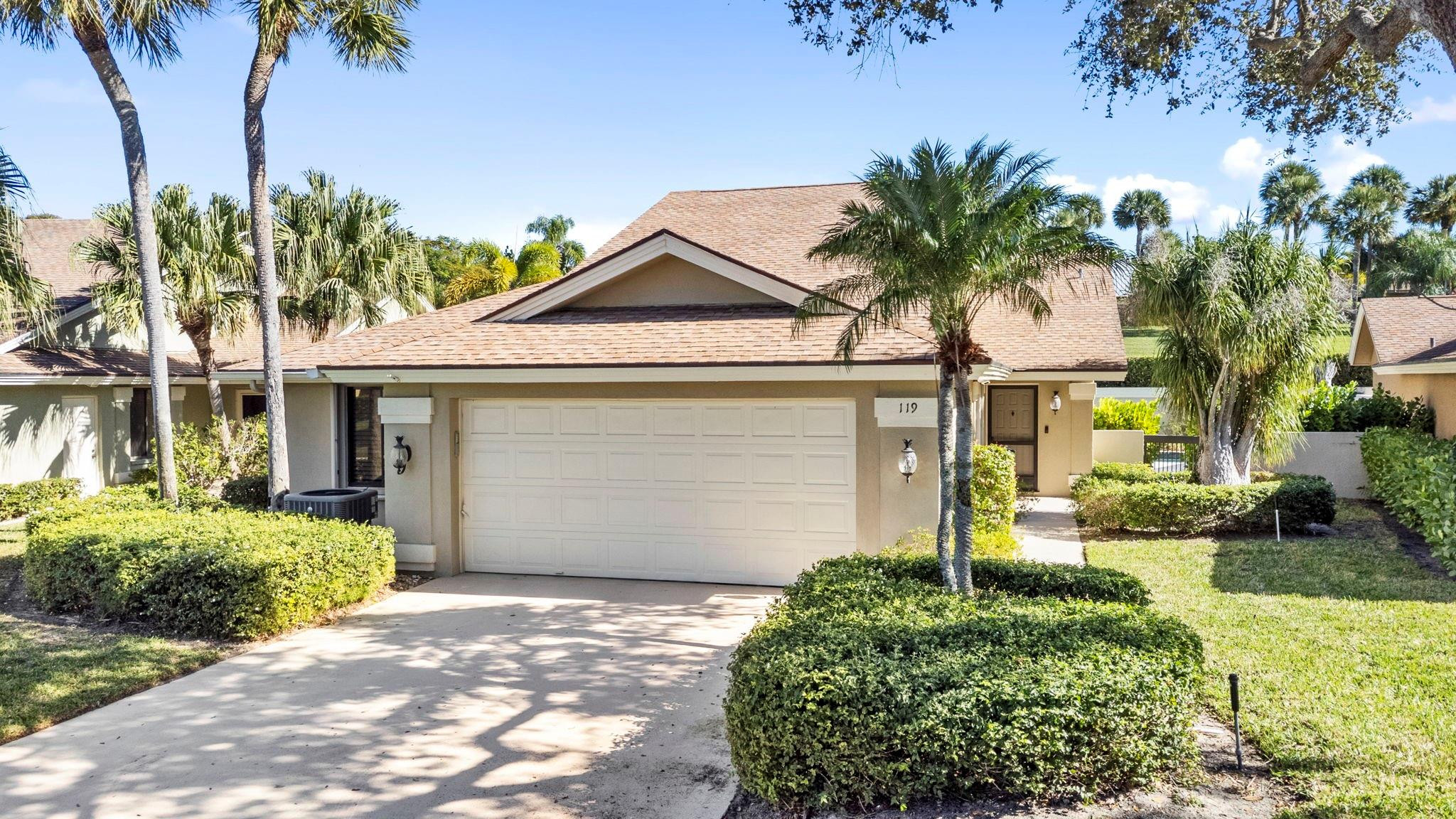 119 Beach Summit Court, Jupiter