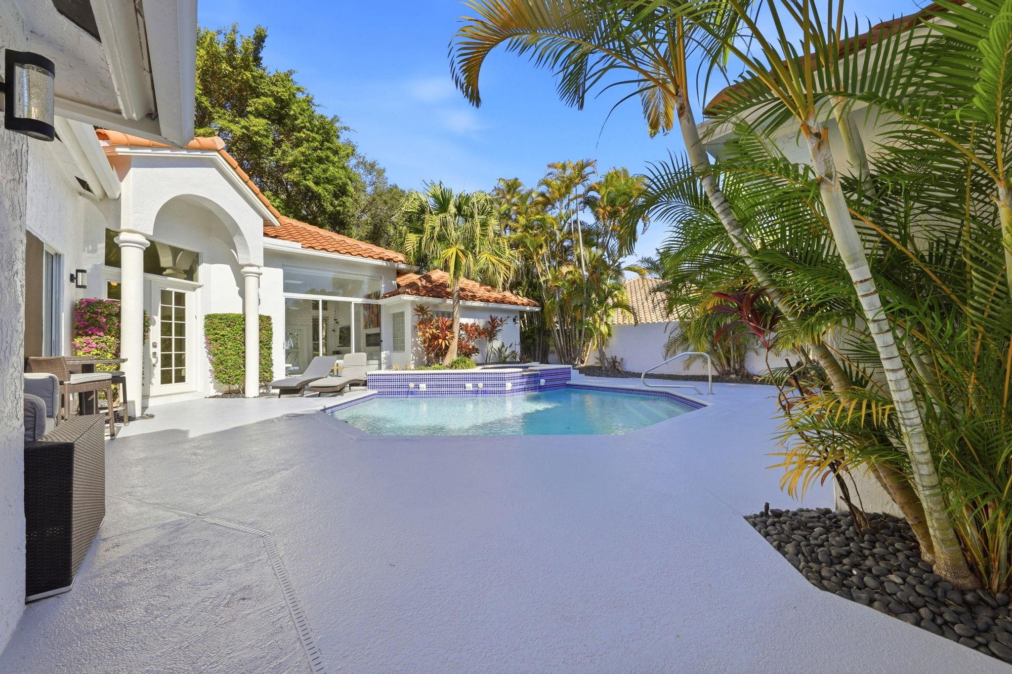 19149 Cloister Lake Lane