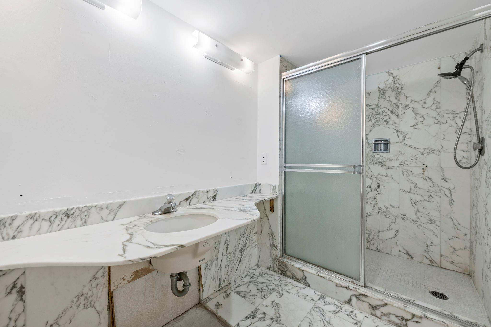 5100 N Ocean Boulevard 1713, Lauderdale-By-The-Sea Unit: 1713