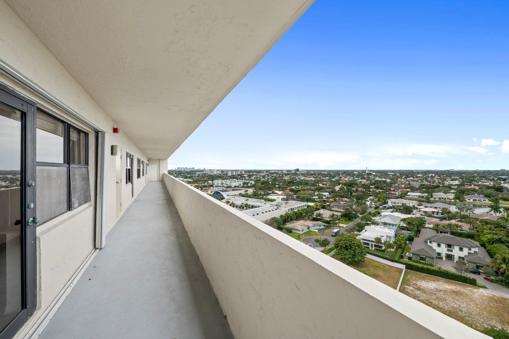 5100 N Ocean Boulevard 1713, Lauderdale-By-The-Sea Unit: 1713