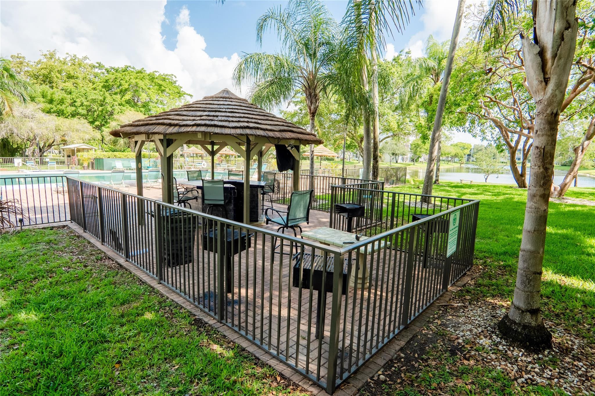 2205 S Cypress Bend Drive 501