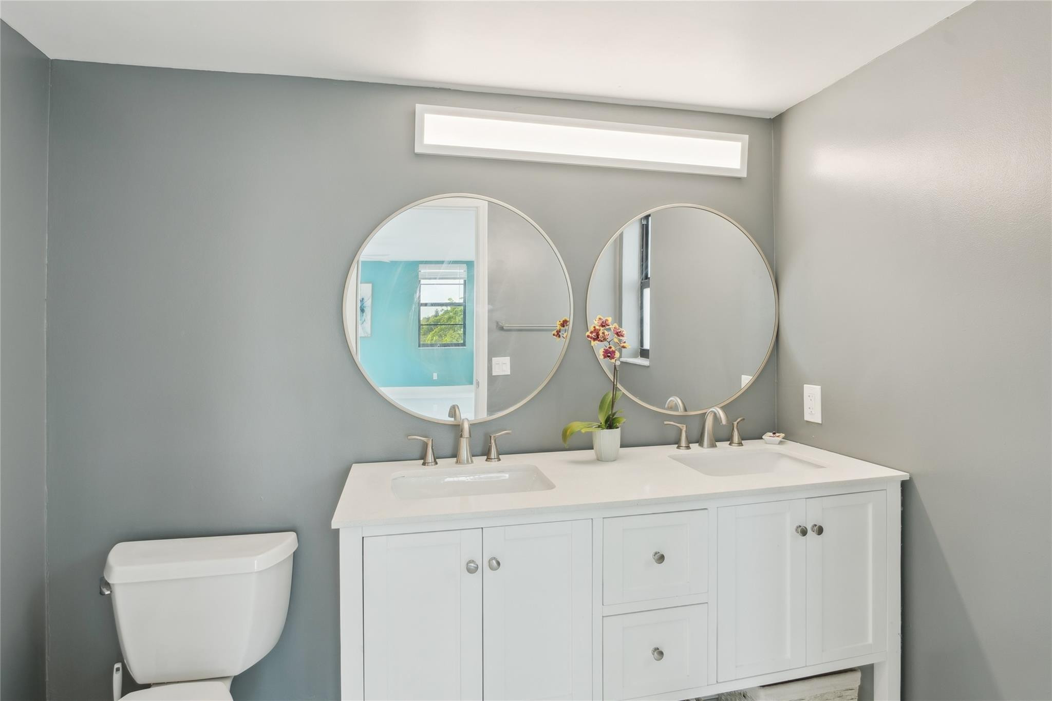 2205 S Cypress Bend Drive 501