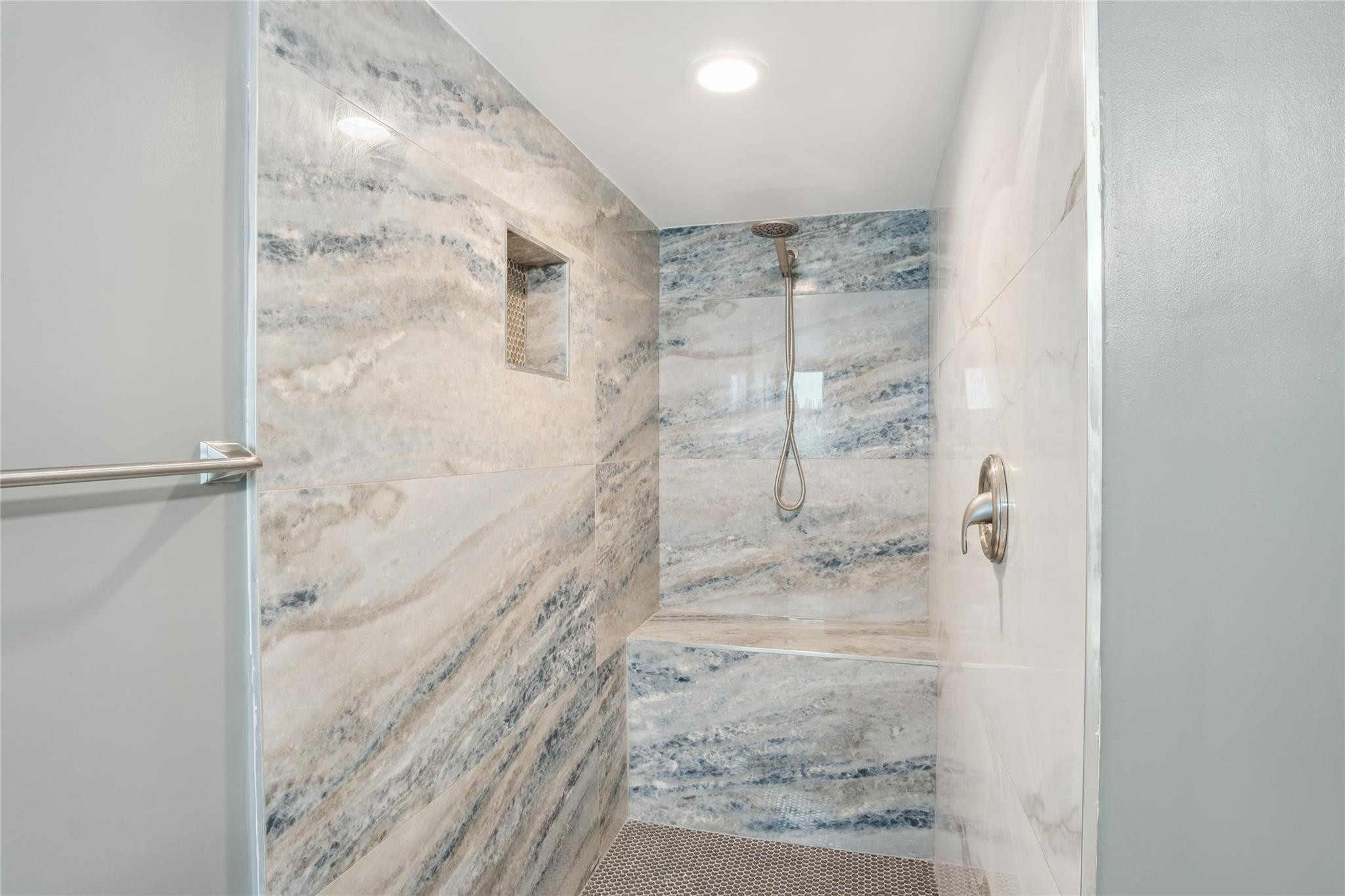 2205 S Cypress Bend Drive 501