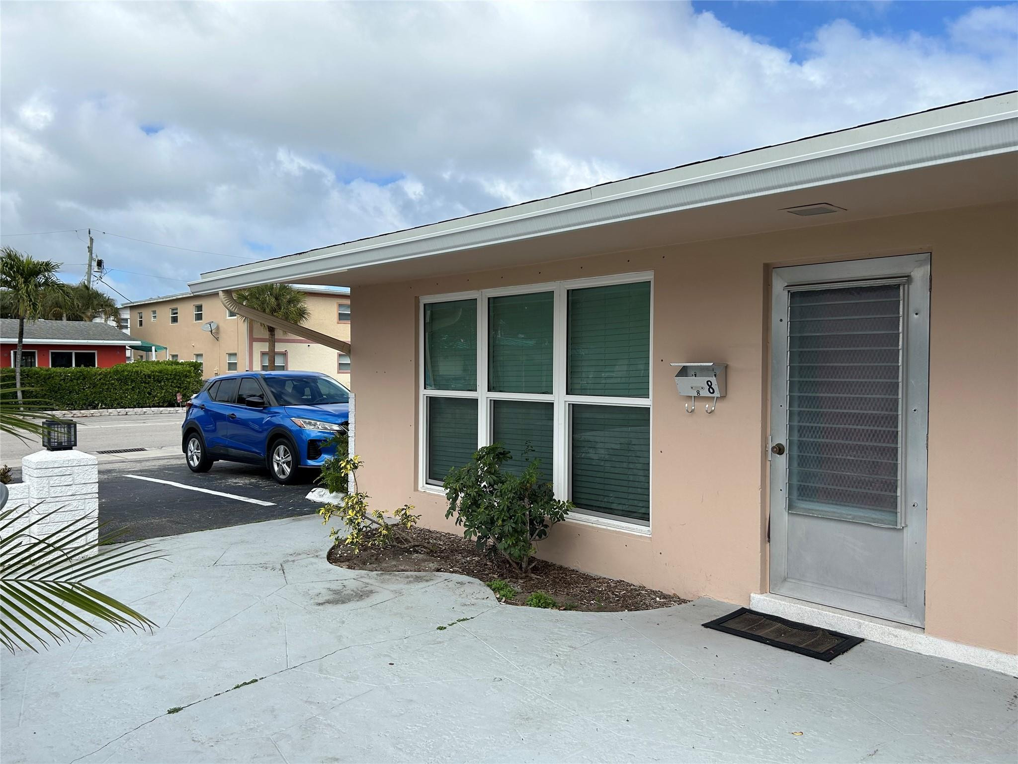 1260 SE 3rd Court 8