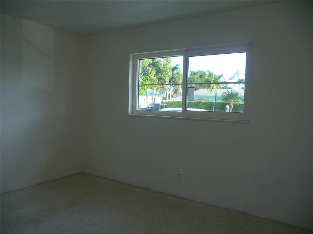 1260 SE 3rd Court 8