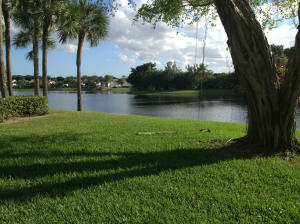 5748 FOX HOLLOW Drive A