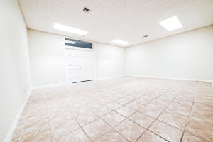 675 Ipswich Street 675