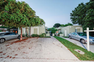 675 Ipswich Street 675