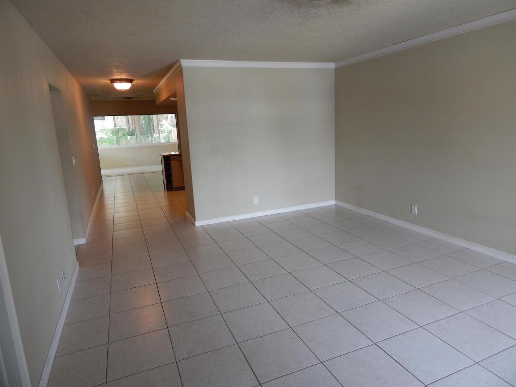 234 NE Wavecrest Way