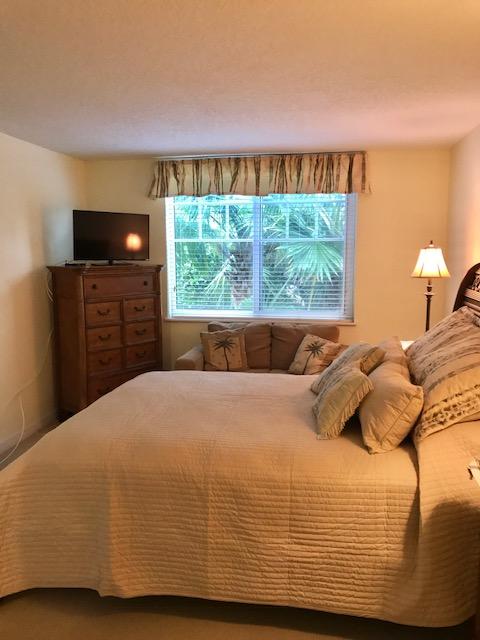 621 E Woolbright Road B303