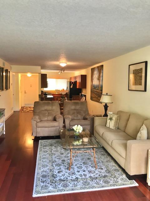 621 E Woolbright Road B303