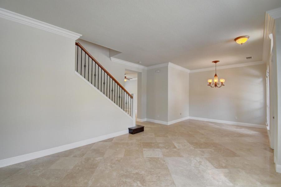 81 Via Poinciana Street