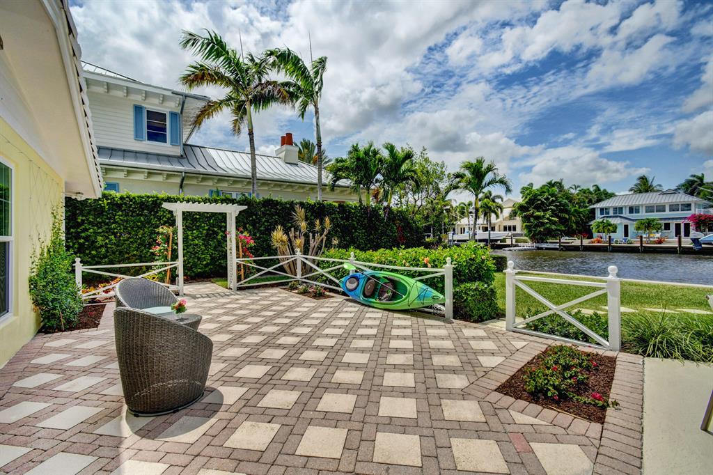 1117 Beach Drive