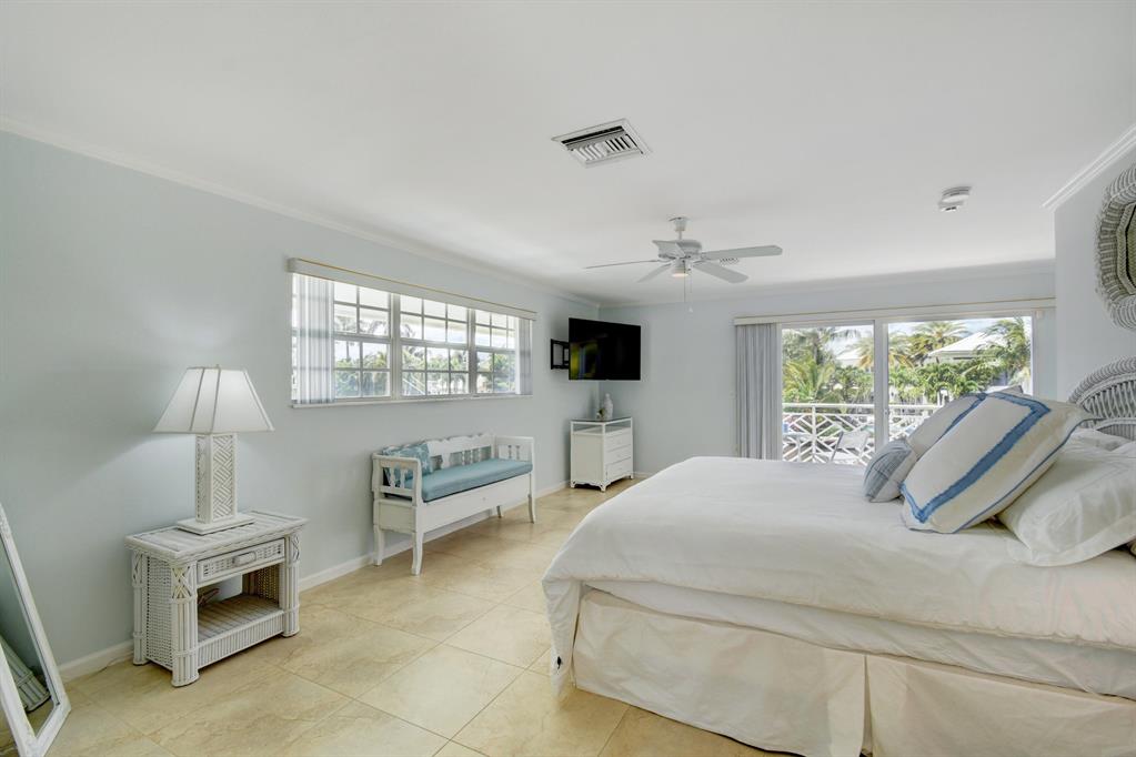 1117 Beach Drive