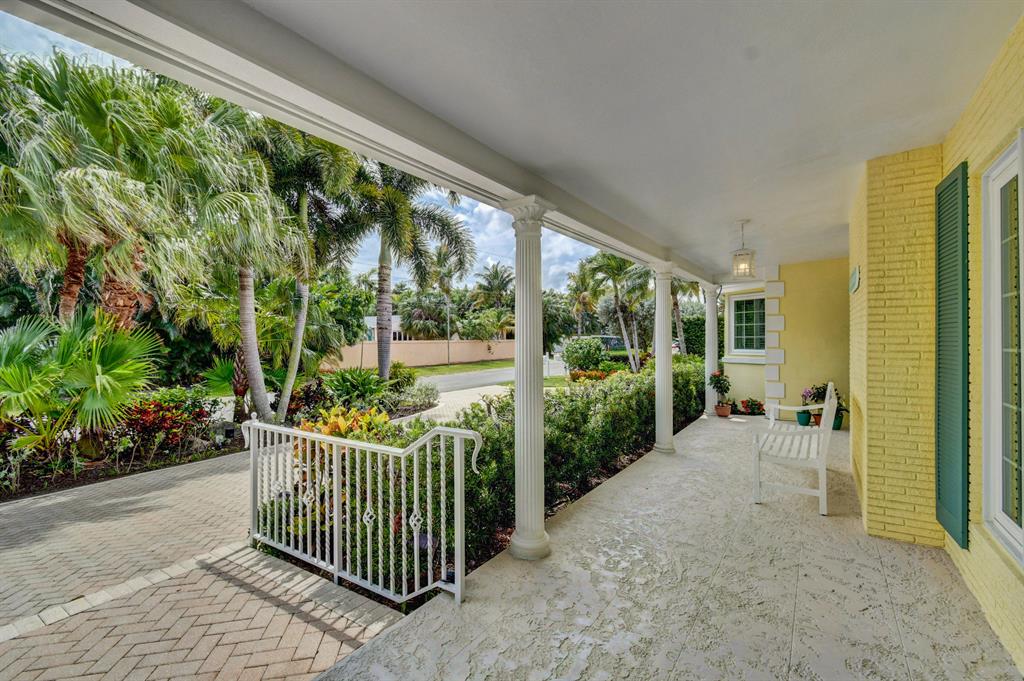 1117 Beach Drive