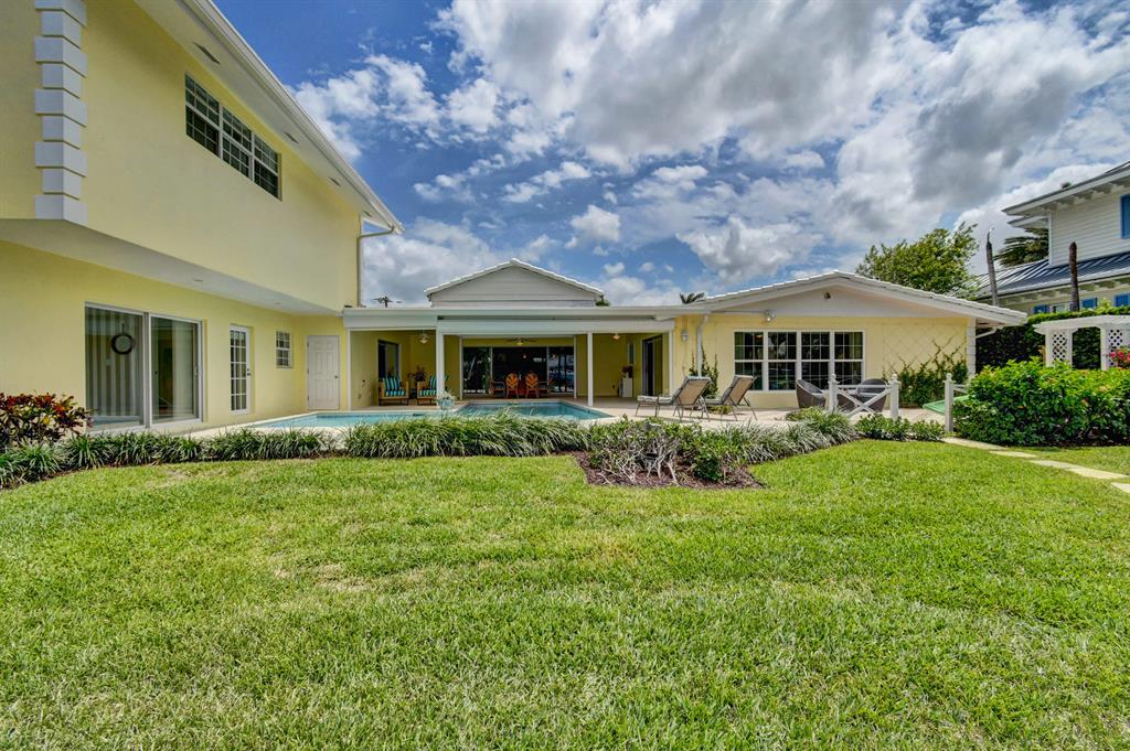 1117 Beach Drive