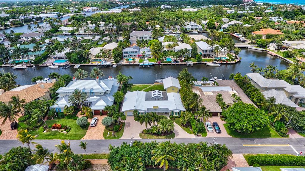 1117 Beach Drive