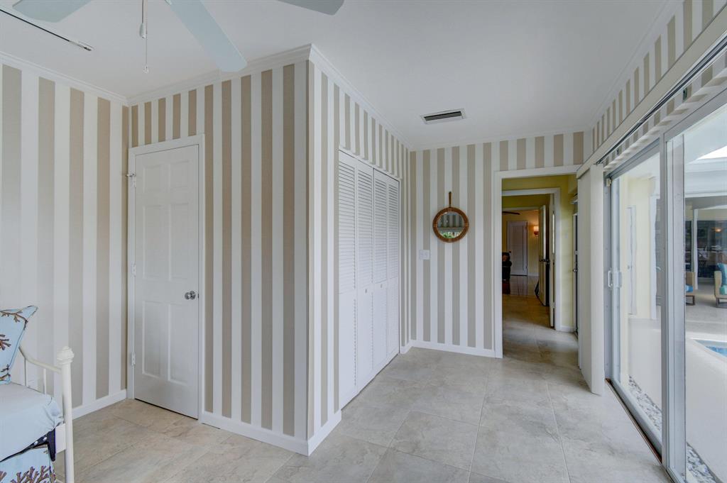 1117 Beach Drive