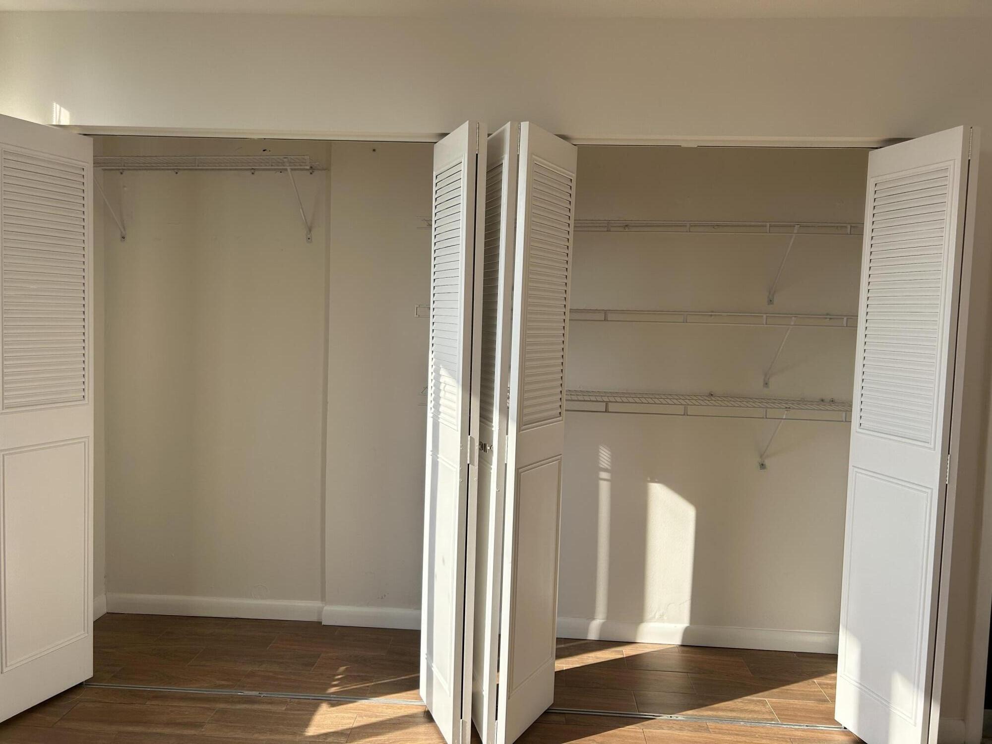 1401 S Federal Highway 215