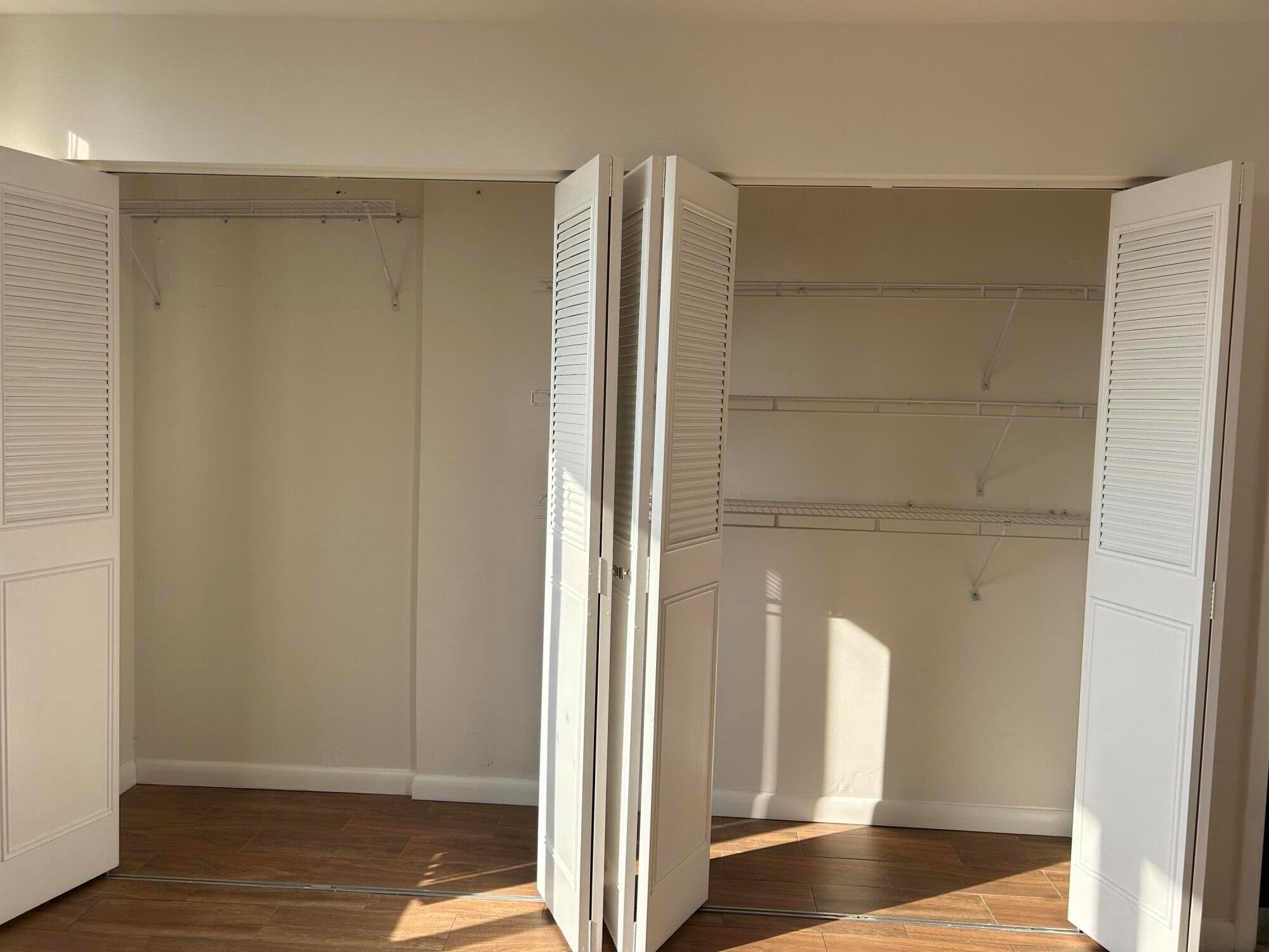 1401 S Federal Highway 215