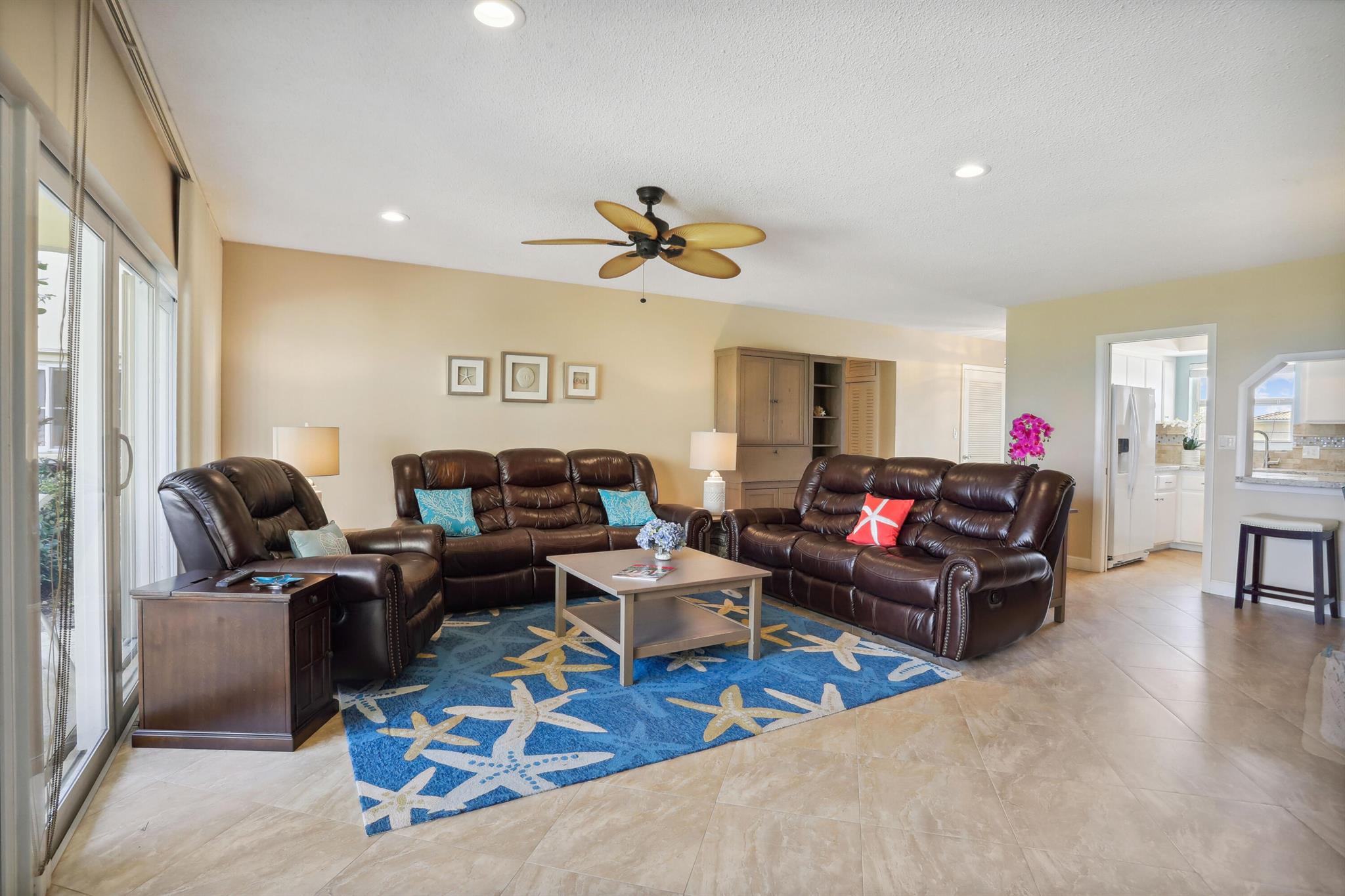 2701 S Ocean Boulevard 16