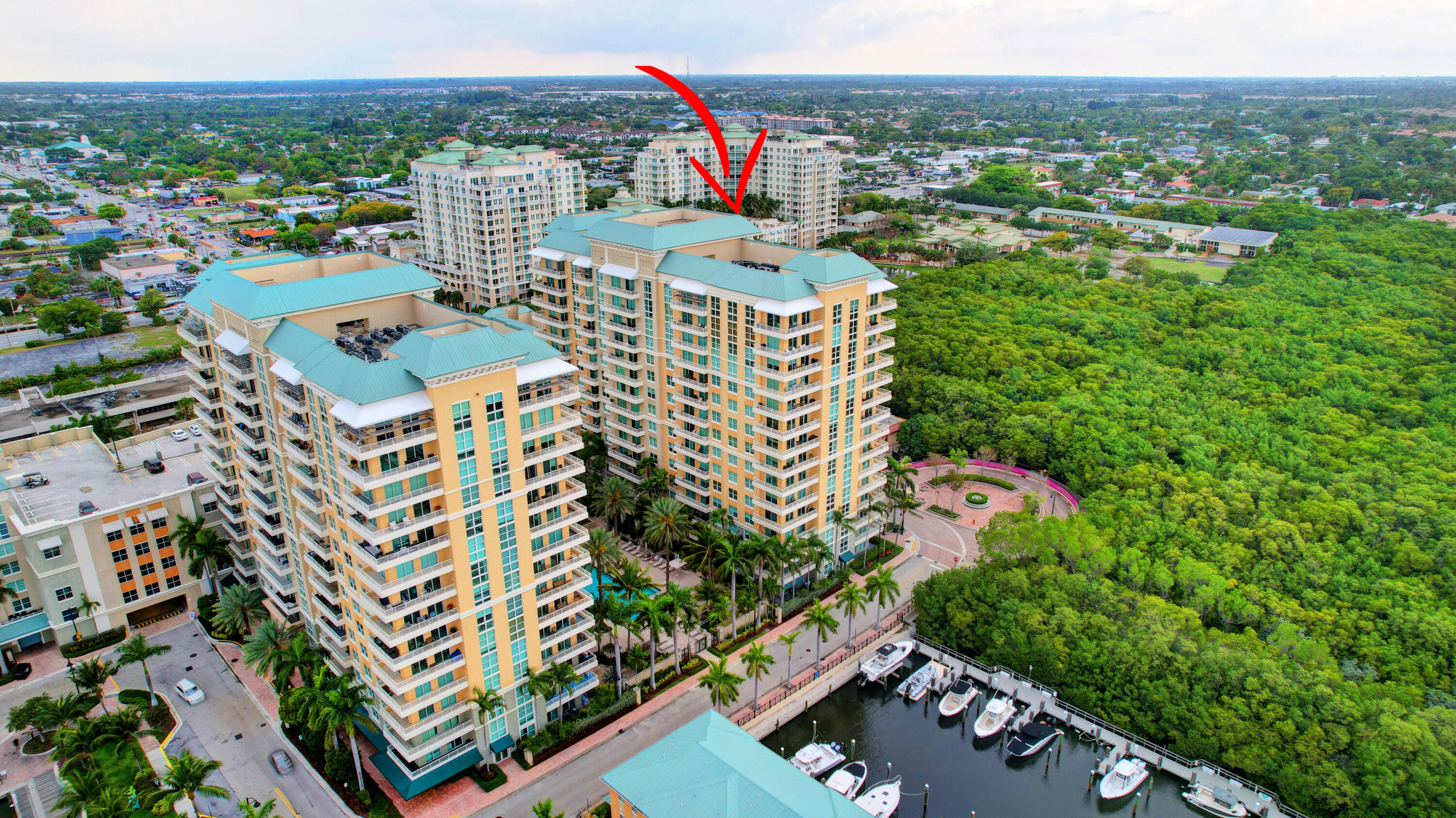 700 E Boulevard 506