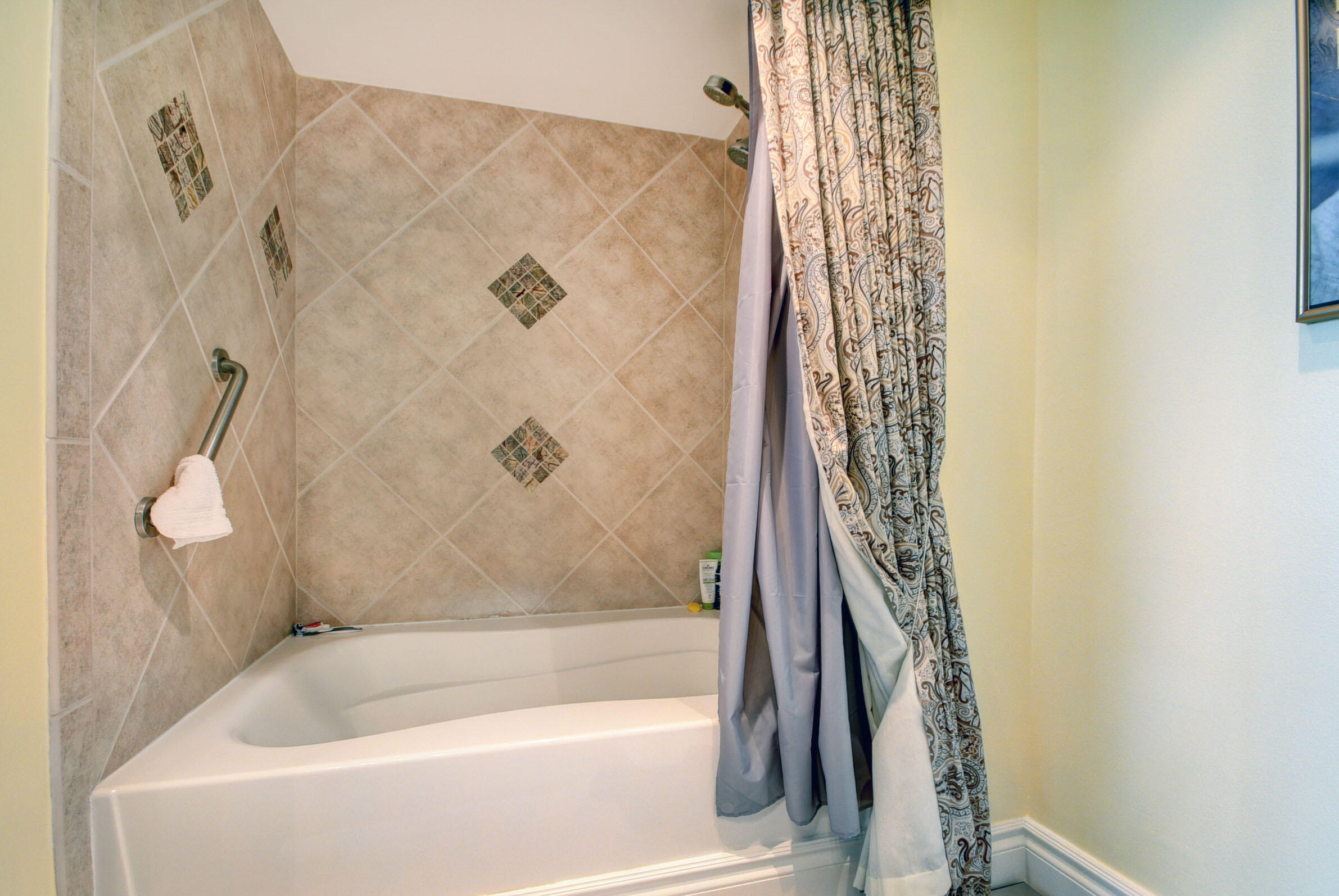 700 E Boulevard 506