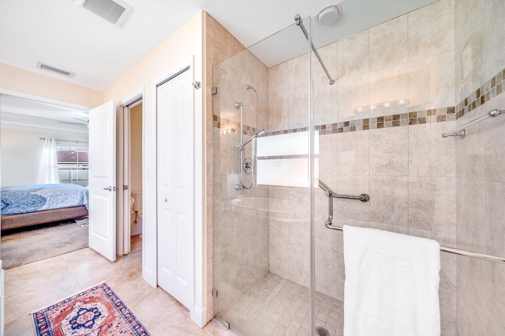 3067 SW Segovia Street