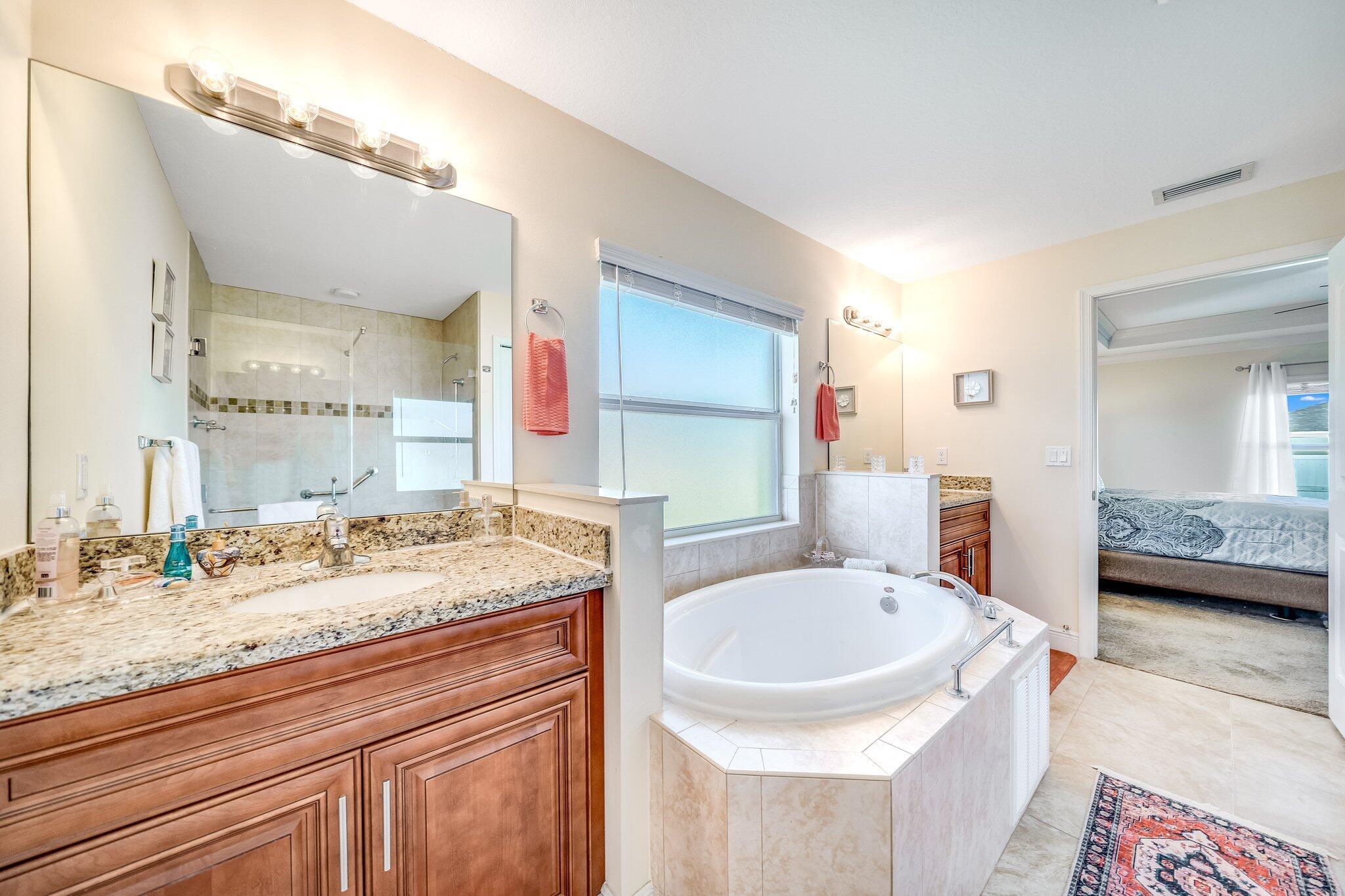 3067 SW Segovia Street