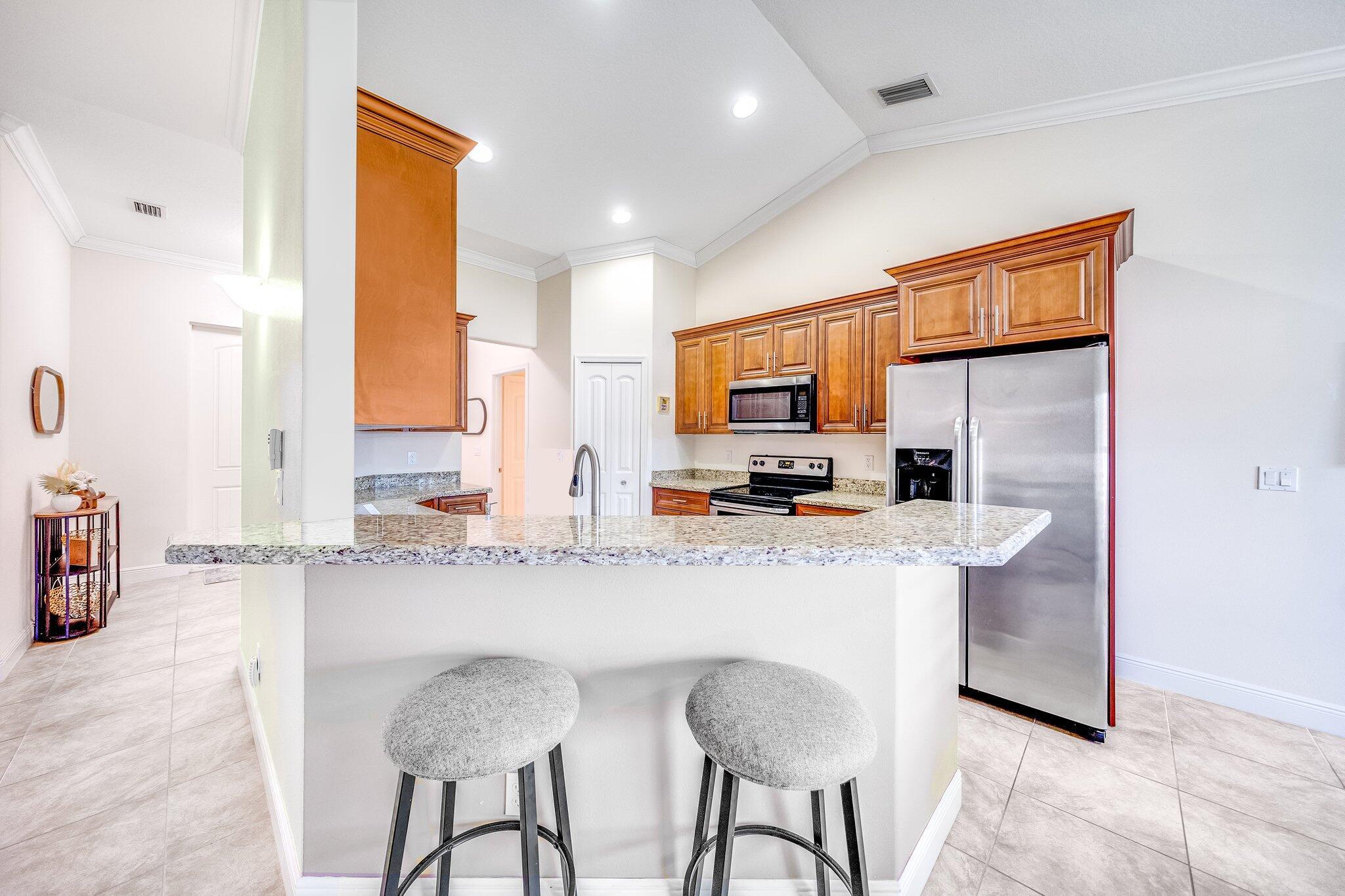 3067 SW Segovia Street